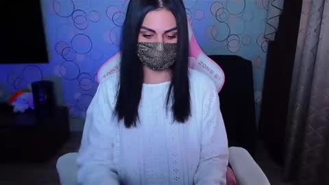   Yasmina   online show from September 22, 2025, 4:47 am