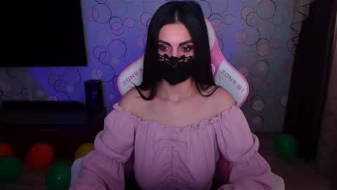   Yasmina   online show from March 27, 2026, 5:02 am