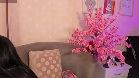 Snapshot of ashley_blum_ chatting on April 23, 2026, 11:42 am ashley_blum_ online show from April 23, 2026, 11:42 am