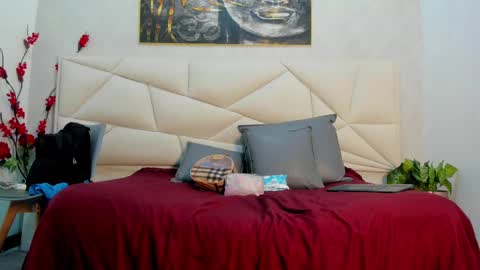 ashley_miller26 online show from February 26, 2025, 11:20 am