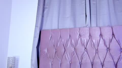 Snapshot of ashley_piinkk chatting on March 10, 2025, 3:45 am Ashley online show from March 10, 2025, 3:45 am