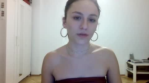 Snapshot of ashleycreazy chatting on December 4, 2024, 3:21 pm Ashleycreazy online show from December 4, 2024, 3:21 pm