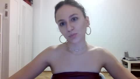 Snapshot of ashleycreazy chatting on December 4, 2024, 6:28 pm Ashleycreazy online show from December 4, 2024, 6:28 pm