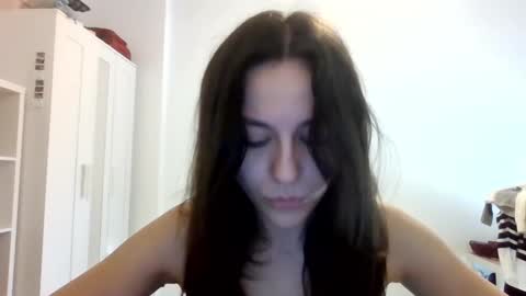 Snapshot of ashleycreazy chatting on December 22, 2024, 8:16 am Ashleycreazy online show from December 22, 2024, 8:16 am