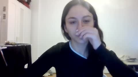 Snapshot of ashleycreazy chatting on January 19, 2025, 8:18 am Ashleycreazy online show from January 19, 2025, 8:18 am