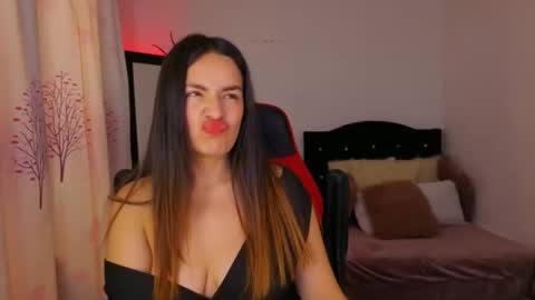 ASHLEY online show from February 4, 2026, 4:35 pm