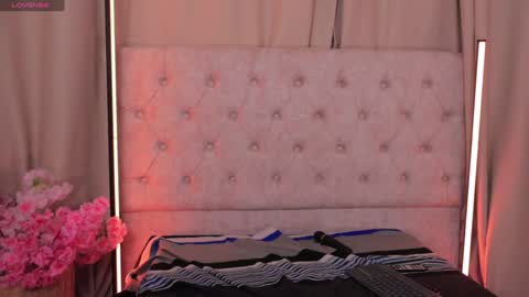 Snapshot of ashleyvalirya chatting on January 9, 2025, 6:48 am Ashley Lauren online show from January 9, 2025, 6:48 am