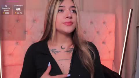 Snapshot of ashleyvalirya chatting on February 17, 2025, 3:58 am Ashley Lauren online show from February 17, 2025, 3:58 am