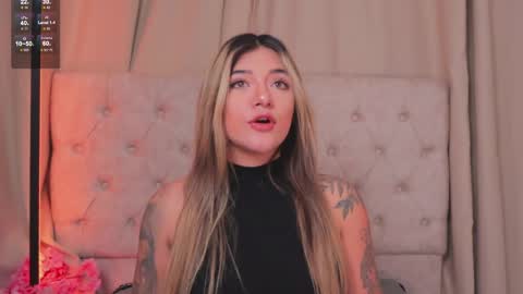Snapshot of ashleyvalirya chatting on March 4, 2025, 3:44 am Ashley Lauren online show from March 4, 2025, 3:44 am