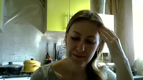 AshleyXHoney online show from March 20, 2026, 7:46 am