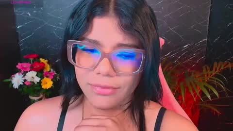 Ashleyy18   online show from October 19, 2025, 12:00 am