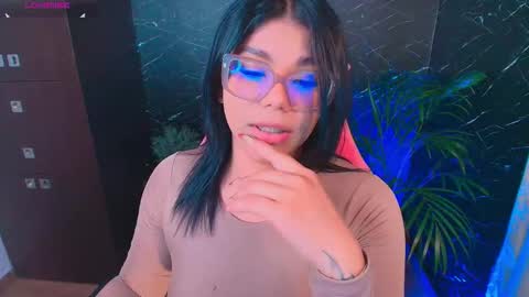 Ashleyy18   online show from November 12, 2025, 1:39 am