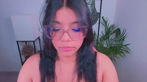 Ashleyy18   online show from April 3, 2026, 12:41 am