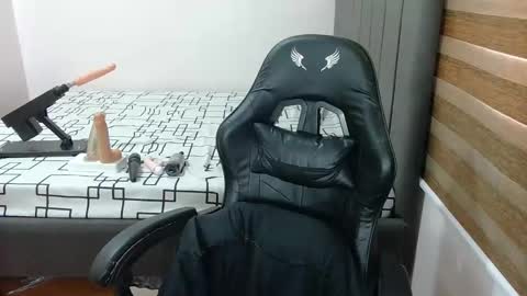 ashly online show from January 27, 2025, 1:37 am