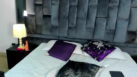 Snapshot of ashly_bloom chatting on May 3, 2026, 3:12 am Ashly online show from May 3, 2026, 3:12 am