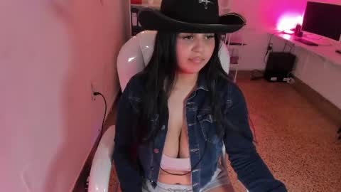 Snapshot of ashly_nova chatting on July 25, 2026, 1:41 pm Ashly online show from July 25, 2026, 1:41 pm