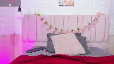 ASHLY online show from July 16, 2026, 8:59 pm