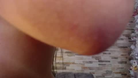 Snapshot of ashlye_hill chatting on December 6, 2024, 6:48 am Ashlye online show from December 6, 2024, 6:48 am