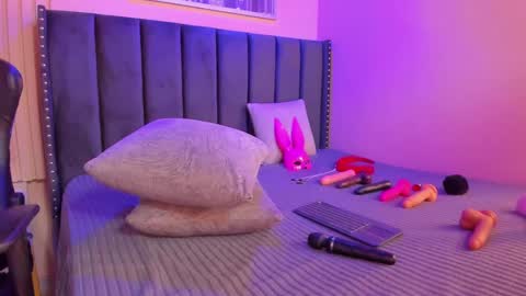 Snapshot of ashlye_miller_ chatting on January 25, 2025, 7:49 am ashlye_miller_ online show from January 25, 2025, 7:49 am