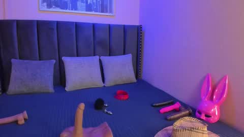 Snapshot of ashlye_miller_ chatting on October 19, 2025, 4:02 am ashlye_miller_ online show from October 19, 2025, 4:02 am