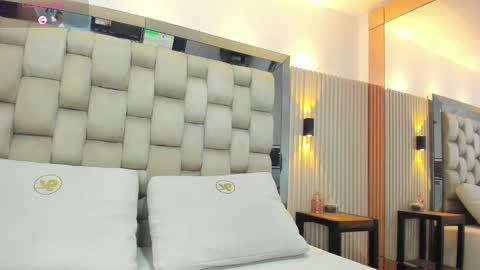 ashlyn online show from March 1, 2025, 7:37 pm