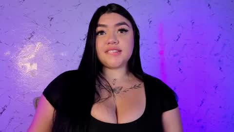 Snapshot of ashlyn_parker04 chatting on July 16, 2026, 11:33 pm Ashlyn online show from July 16, 2026, 11:33 pm