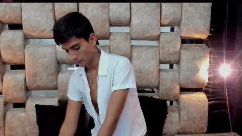 Snapshot of ashlysweet21 chatting on January 18, 2025, 12:47 pm Ashly online show from January 18, 2025, 12:47 pm