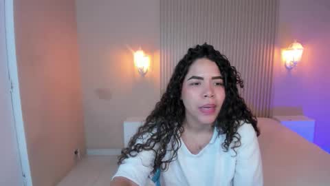 AshlyViper9 online show from September 30, 2025, 3:33 am