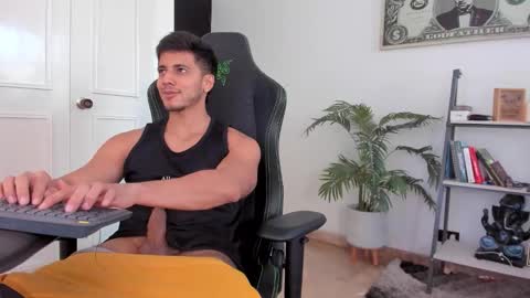 my name real is camilo online show from November 20, 2025, 2:39 pm