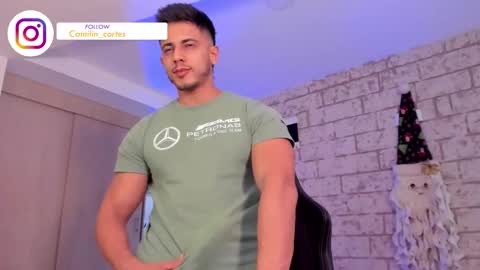 my name real is camilo online show from December 15, 2025, 3:22 am