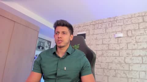 Snapshot of ashton_coleman_ chatting on March 17, 2026, 10:57 pm my name real is camilo online show from March 17, 2026, 10:57 pm