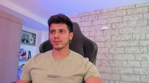 Snapshot of ashton_coleman_ chatting on March 26, 2026, 12:28 am my name real is camilo online show from March 26, 2026, 12:28 am