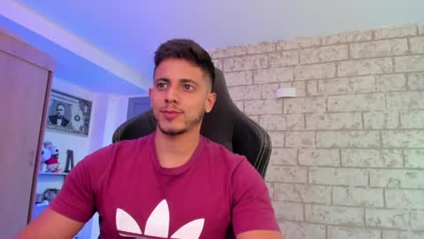 Snapshot of ashton_coleman_ chatting on April 2, 2026, 1:14 am my name real is camilo online show from April 2, 2026, 1:14 am