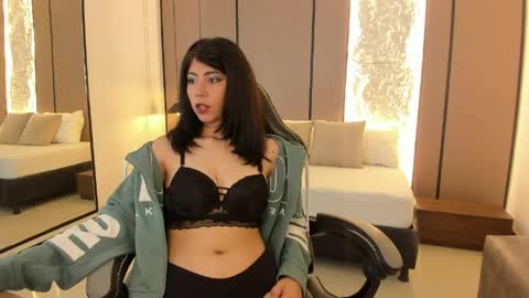 A S I A  online show from May 25, 2026, 7:31 pm