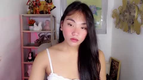 Snapshot of asian_alliyah chatting on July 12, 2026, 12:23 am asian_alliyah online show from July 12, 2026, 12:23 am
