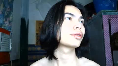 asian_babyboi online show from June 2, 2026, 3:03 pm