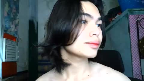 asian_babyboi online show from June 7, 2026, 4:27 am