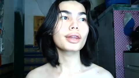 asian_babyboi online show from July 11, 2026, 10:40 am