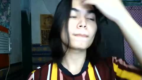 asian_babyboi online show from July 16, 2026, 10:43 am