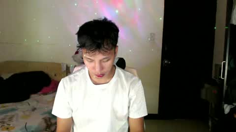 Snapshot of asian_cum_josh chatting on July 6, 2026, 7:05 am asian_cum_josh online show from July 6, 2026, 7:05 am