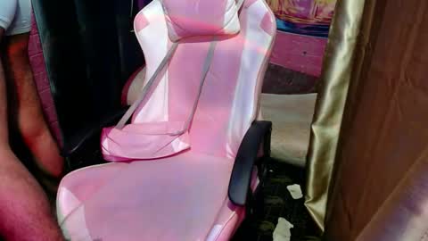 Snapshot of asian_fucker18 chatting on December 4, 2025, 5:43 pm asian_fucker18 online show from December 4, 2025, 5:43 pm