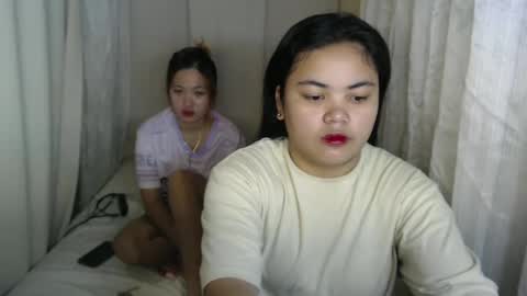 Snapshot of asian_honey69 chatting on January 28, 2025, 11:28 pm bb girl online show from January 28, 2025, 11:28 pm