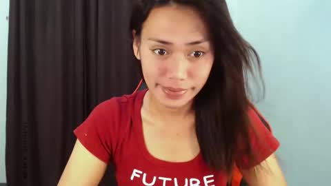 KRISTELLE online show from October 27, 2025, 8:29 am