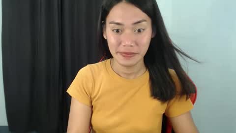KRISTELLE online show from October 30, 2025, 4:19 pm