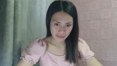 KRISTELLE online show from November 4, 2025, 7:07 am