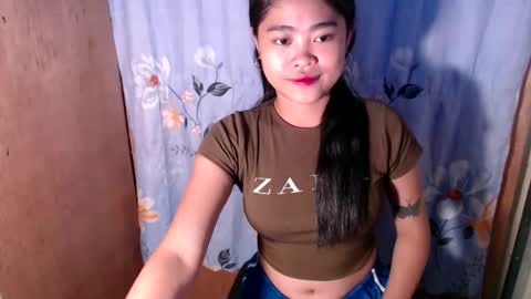 asian_megs online show from September 23, 2025, 12:19 pm