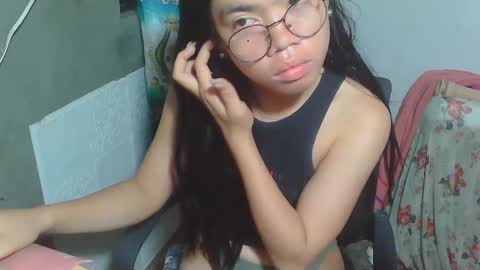 Snapshot of asian_rhean chatting on January 19, 2025, 4:54 am Rhean online show from January 19, 2025, 4:54 am