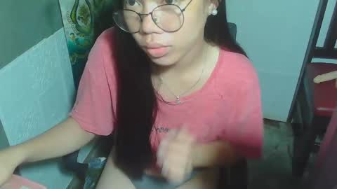 Snapshot of asian_rhean chatting on February 1, 2025, 11:58 pm Rhean online show from February 1, 2025, 11:58 pm