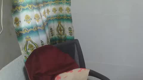 Snapshot of asian_rhean chatting on February 23, 2025, 4:39 am Rhean online show from February 23, 2025, 4:39 am