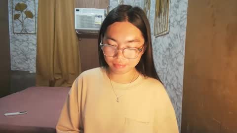 Snapshot of asian_rhean chatting on September 23, 2025, 3:09 am Rhean online show from September 23, 2025, 3:09 am
